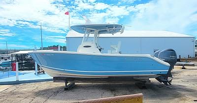 BOATZON | Cobia 240 Center Console 2023