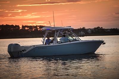 BOATZON | Cobia 280 Dual Console 2025