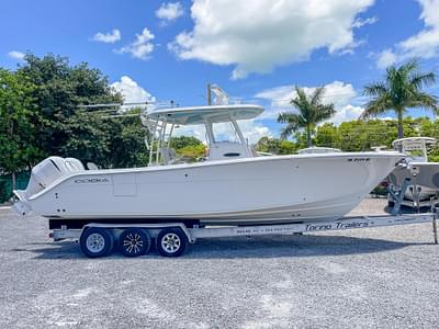 BOATZON | Cobia 301 CC 2019