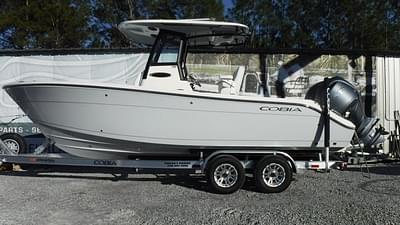 BOATZON | Cobia Boats 240 CC 2025