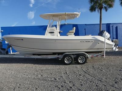 BOATZON | Cobia Boats 256CC 2014