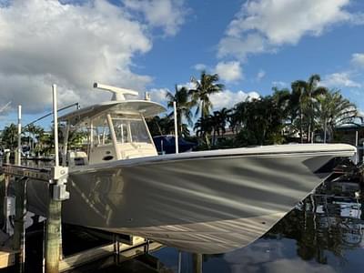 BOATZON | Cobia Boats 320CC 2018