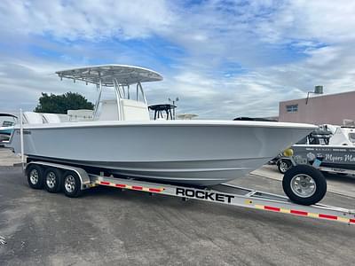 BOATZON | Contender 30T 2023