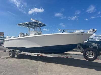 BOATZON | Contender 32 ST 2019