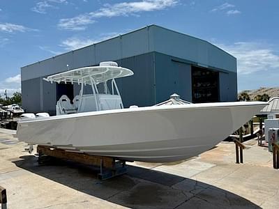 BOATZON | Contender 32 ST 2025 BOATZON | Contender 32 ST 2025