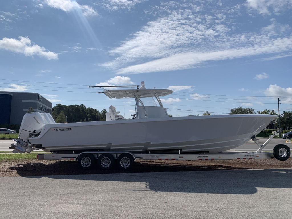 2025 Contender 39ST - Sold Boat