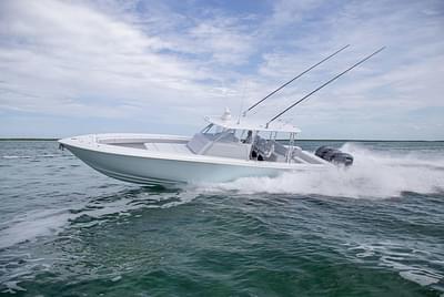 BOATZON | Contender 44FA 2025