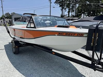 BOATZON | Correct Craft Ski Nautique 1982 BOATZON | Correct Craft Ski Nautique 1982
