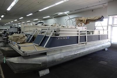 BOATZON | Crest 25LT 1985 BOATZON | Crest 25LT 1985