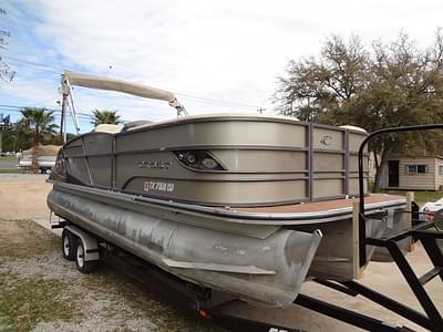 BOATZON | Crest Caribbean 230 SLR2 2014