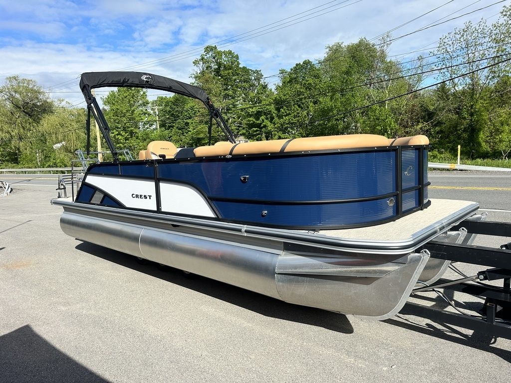 2025 Crest Classic 220 SLSC TriToon 140hp wTrailer - Sold Boat