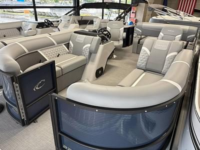 BOATZON | Crest Classic 220 SLSC Tritoon 2025