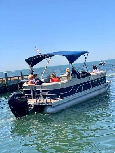 BOATZON | Crest Classic 230 SLC 2015 BOATZON | Crest Classic 230 SLC 2015