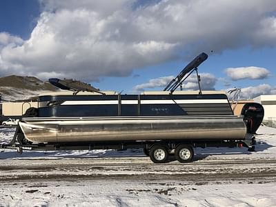 BOATZON | Crest Classic 240 SLS Tritoon 2020 BOATZON | Crest Classic 240 SLS Tritoon 2020