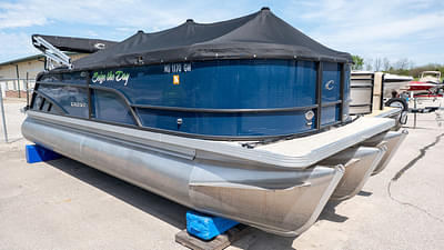 BOATZON | Crest Classic DLX 220 SLSC CPT 2023