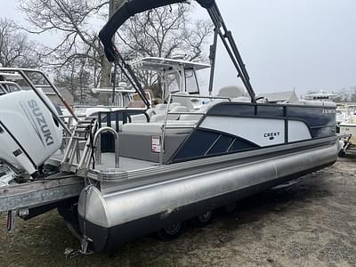 BOATZON | Crest Classic DLX 240 SLS CPT 2024 BOATZON | Crest Classic DLX 240 SLS CPT 2024