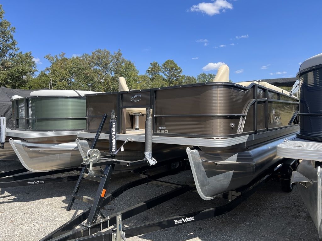 2024 Crest Classic LX 220 C4 - Sold Boat