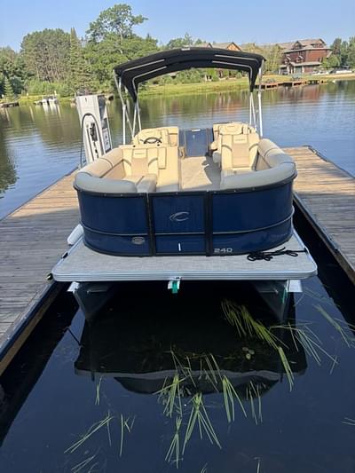BOATZON | Crest Classic LX 240 SLC 2024