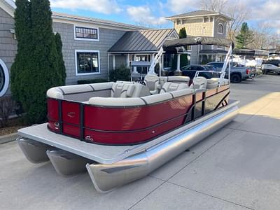 BOATZON | Crest CLASSIC LX 240 SLC 2024