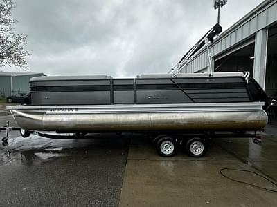 BOATZON | Crest Classic LX 240 SLS 2021 BOATZON | Crest Classic LX 240 SLS 2021