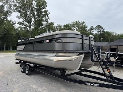 BOATZON | Crest Classic Platinum 220 SLRC 2020