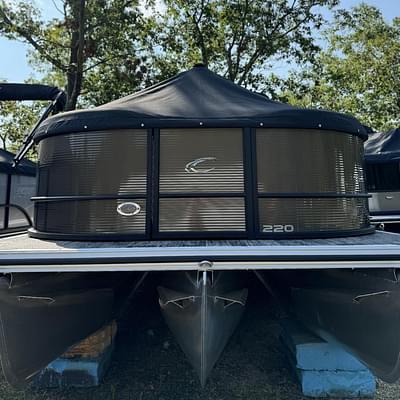 BOATZON | 2025 Crest Classics 220 SLRC