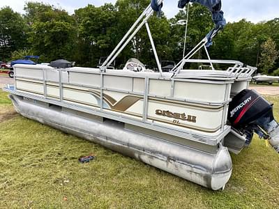 BOATZON | 2000 Crest Crest II DLX Pontoon