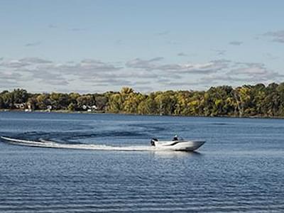 BOATZON | Crestliner 1750 Hawk Side Console 2025