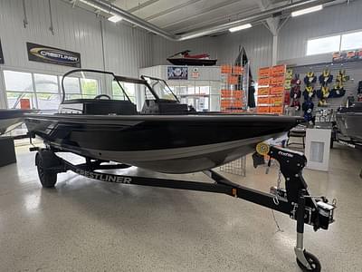 BOATZON | Crestliner 1850 Fish Hawk WT 2025