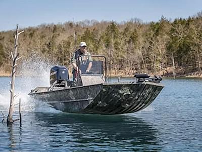 BOATZON | Crestliner 1860 Retriever CC 2025 BOATZON | Crestliner 1860 Retriever CC 2025