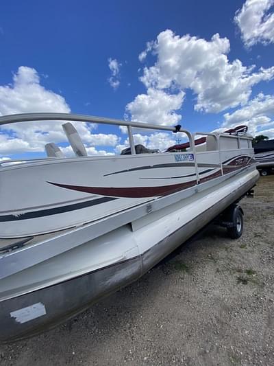 BOATZON | Crestliner BATATA BAY 2185 50HP BUNK TRAILER 2007