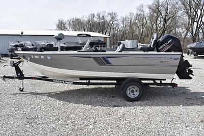 BOATZON | Crestliner Fish Hawk 1650 2017