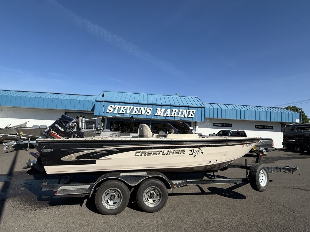 2000 Crestliner Tournament TS 202 20 - Sold Boat