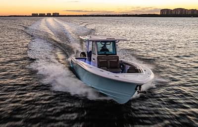 BOATZON | 2022 Crevalle 33 CSF