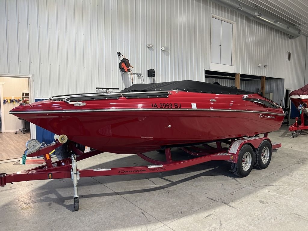 2010 CROWNLINE 21 SS - Sold Boat