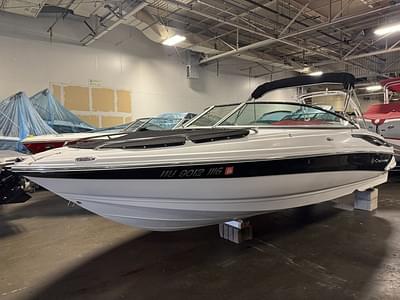 BOATZON | Crownline 220 LS 2010