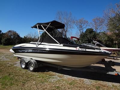 BOATZON | Crownline 230 BR 2006
