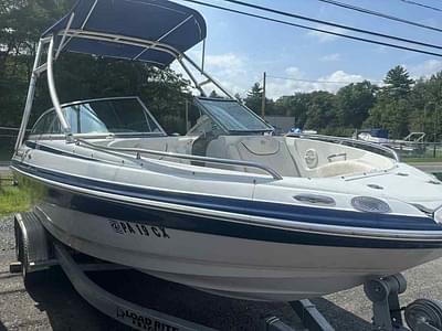 BOATZON | Crownline 230LS 2006