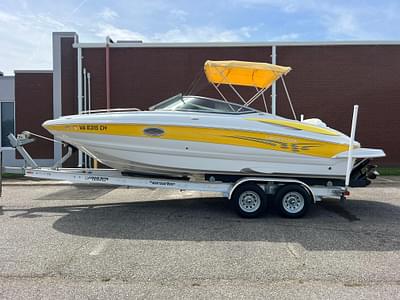 BOATZON | 2006 Crownline 240 EX BOATZON | 2006 Crownline 240 EX