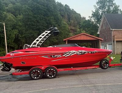 BOATZON | Crownline 240 SS LPX 2022