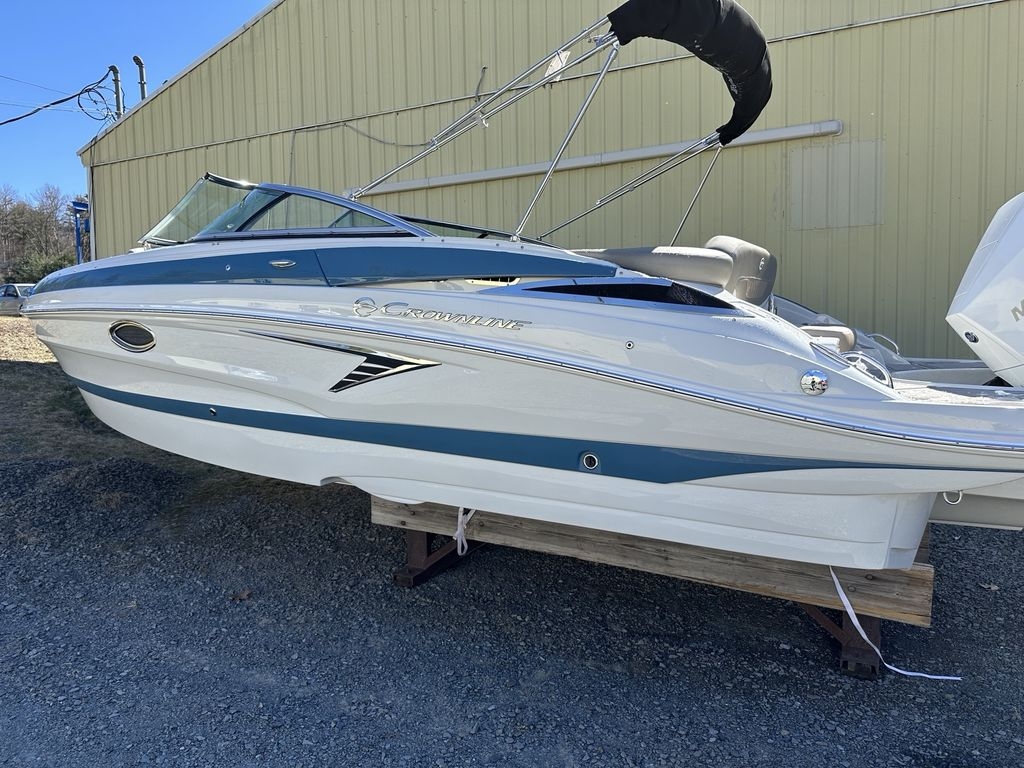 2024 Crownline 250 XSS - Sold Boat