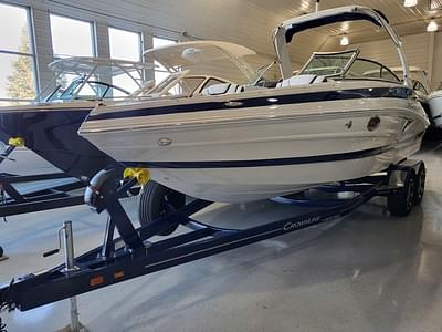 BOATZON | Crownline 260 XSS 2024