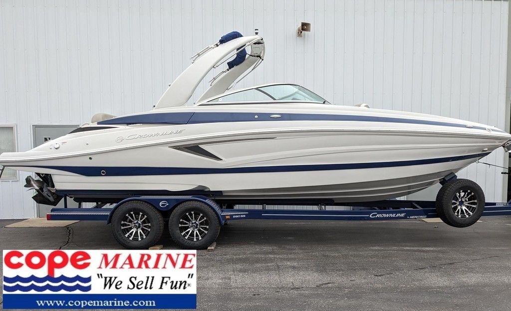 2024 Crownline 280 SS - Sold Boat