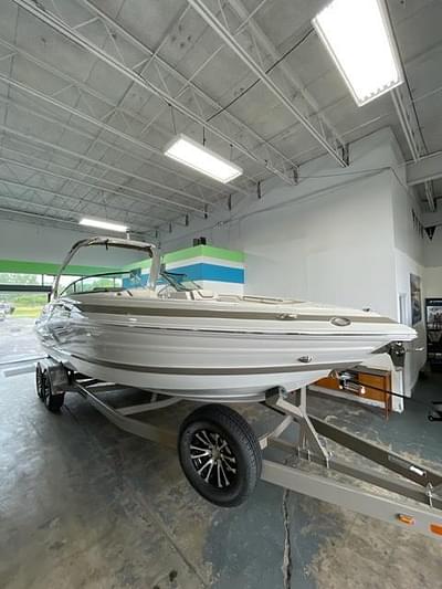 BOATZON | Crownline 290SS 2024