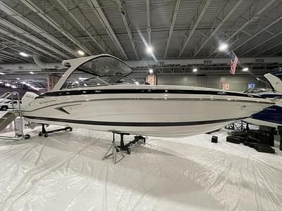 BOATZON | Crownline 310 XSS 2025 BOATZON | Crownline 310 XSS 2025