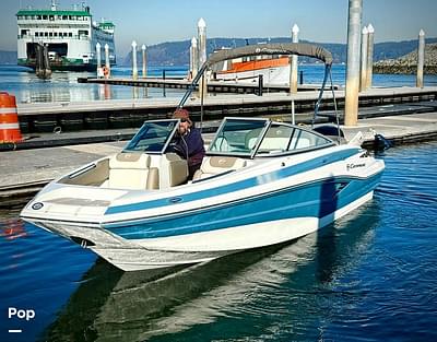BOATZON | Crownline E 215 XS BOATZON | Crownline E 215 XS