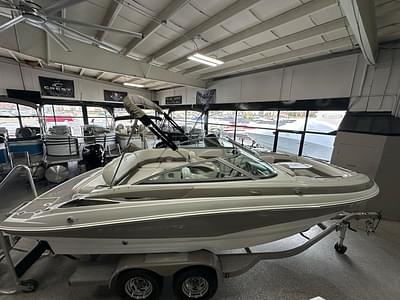 BOATZON | Crownline E1 2012