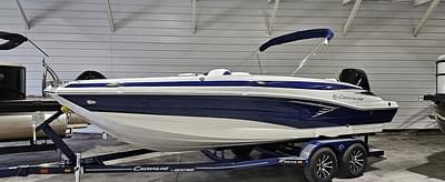 BOATZON | Crownline E230 XS 2024