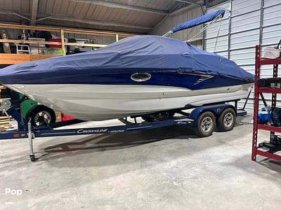 BOATZON | Crownline E235