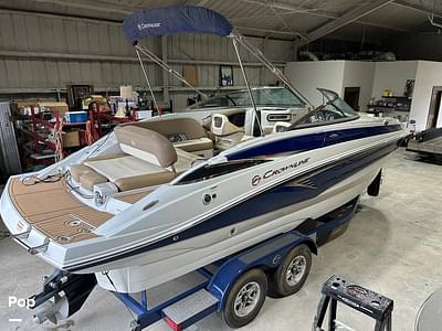 BOATZON | Crownline E235